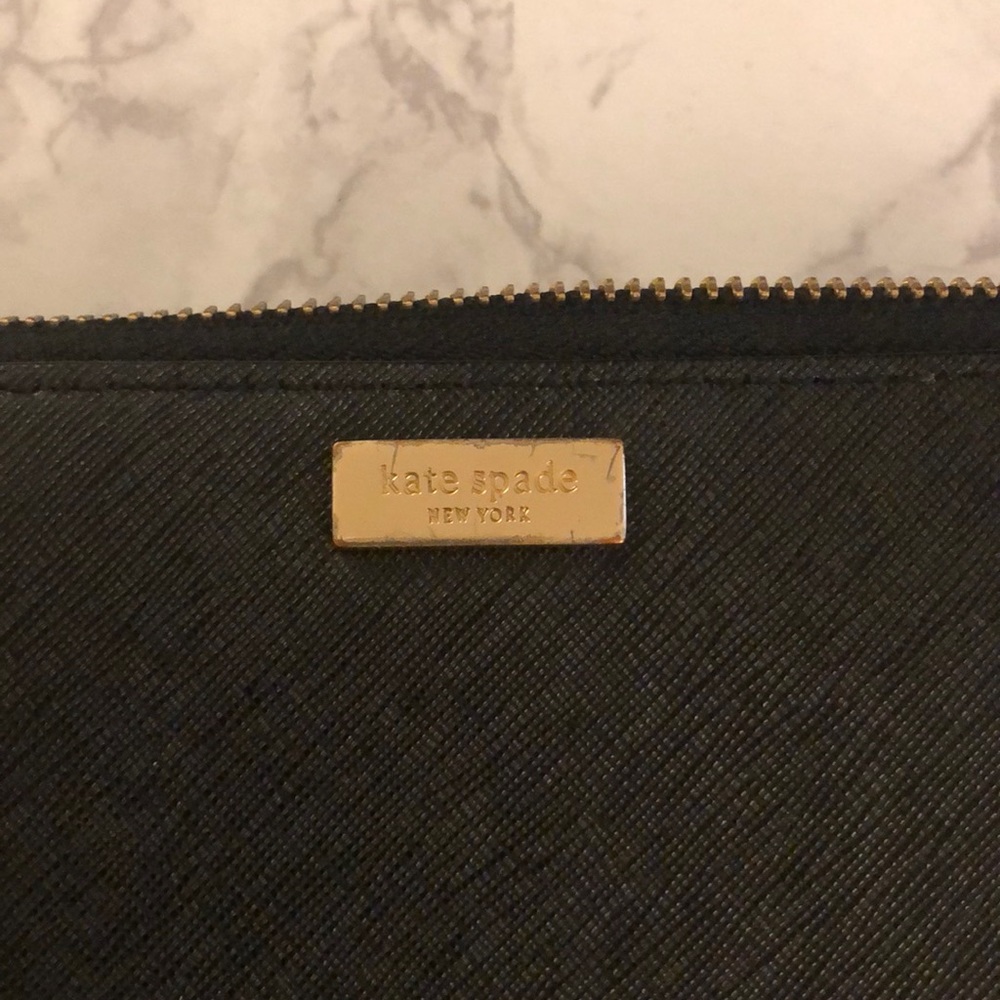 Kate Spade Long Wallet - Picture 5 of 8